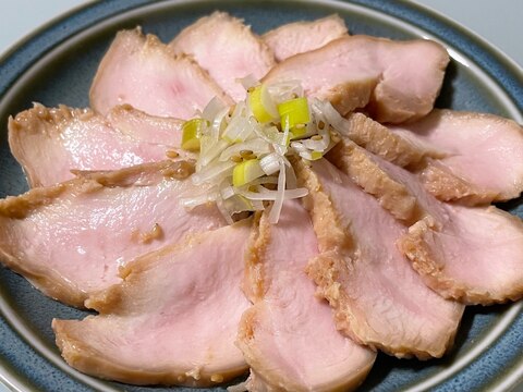 鶏胸肉で♪鶏味噌チャーシュー♪